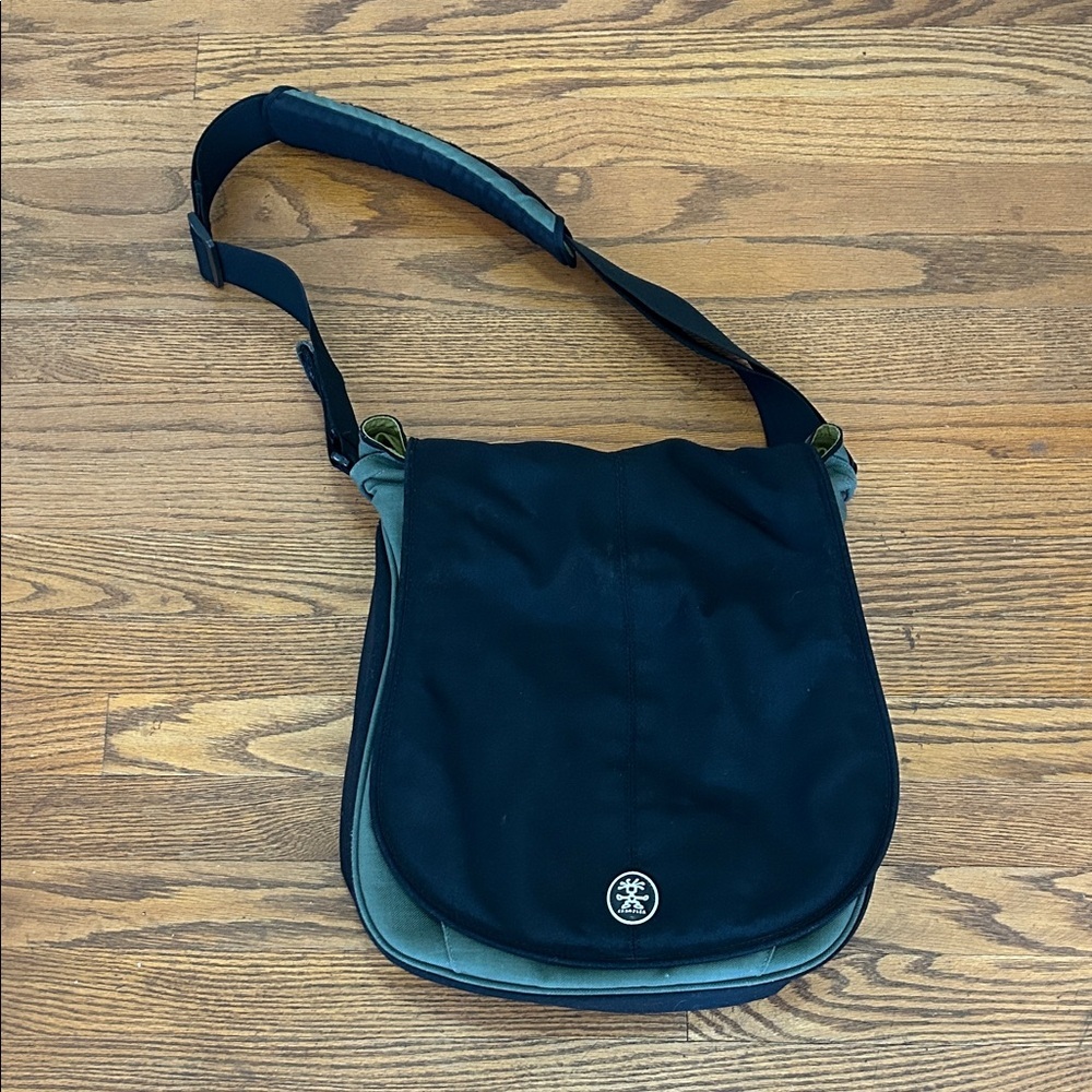 Crumpler Bag Large Crippy Duck CanvasGreen/Black Messenger Travel Work Crossbody